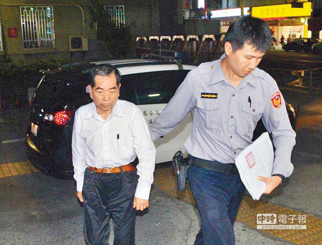 79歲的黃錦坤被警方依殺人未遂罪嫌，移送地檢署偵辦