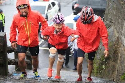 臺灣截肢女孩單車環島輪轉新北粉絲爭相加油打氣