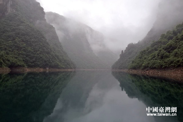 全國網媒齊聚湖北宜昌清江畫廊 覽錦繡山川賞瀠洄江水