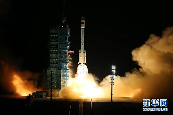 2016年9月15日,中國在酒泉衛星發射中心用長征二號F T2火箭將天宮二號空間實驗室發射升空。新華社記者 琚振華 攝