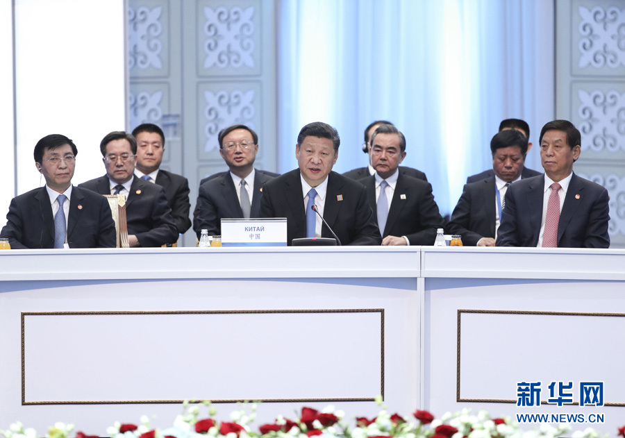 6月9日，國家主席習近平在哈薩克首都阿斯塔納出席上海合作組織成員國元首理事會第十七次會議併發表重要講話。 新華社記者 龐興雷 攝