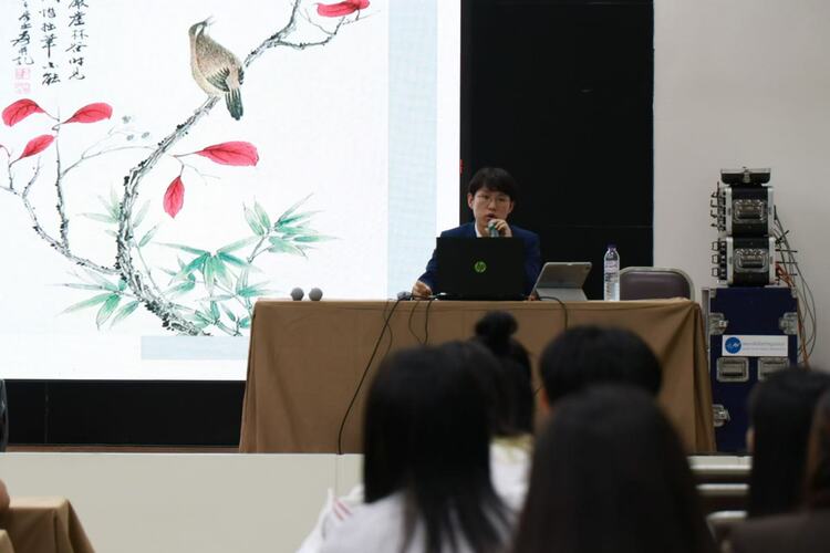 資訊有故事丨泰國孔子學院教師的節日感言 “這就是我在國際中文教育事業上不斷前進的動力”