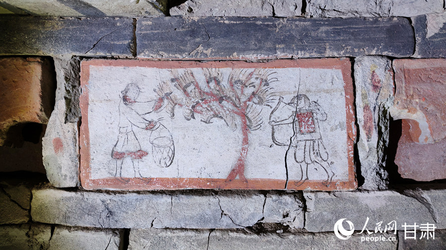 《採桑護桑圖》壁畫磚。(主辦方供圖)