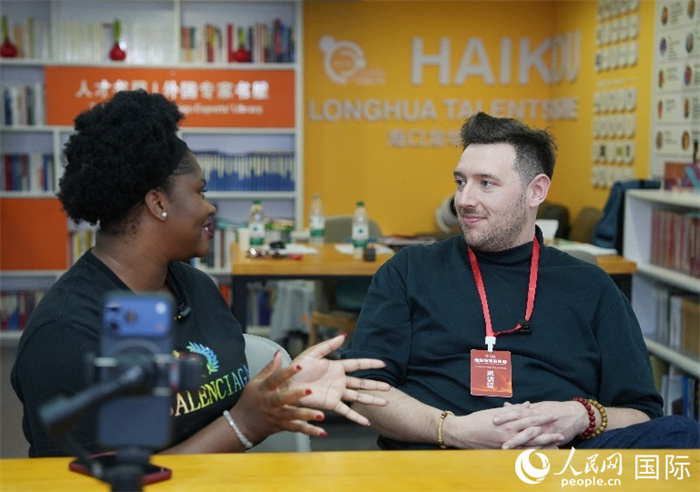 Qyз~̰PQְ]@^H~M_iĳXCHO ŪZ