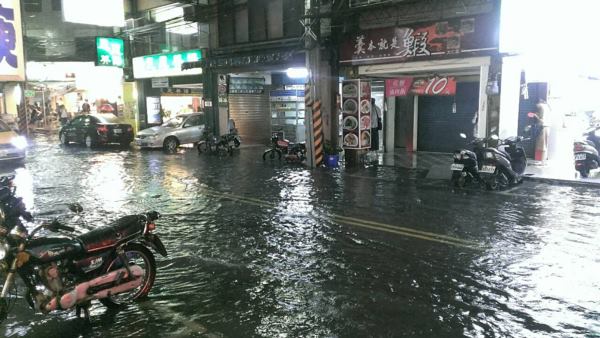 臺北24小時內累積雨量突破350毫米，打破42年來臺北站紀錄
