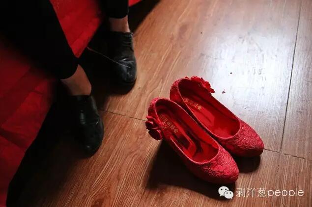 廣西16歲“娃娃夫妻”:我們還沒有養家的能力