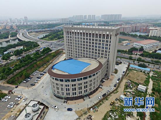河南高校現奇葩建築 大樓造型酷似馬桶(圖)