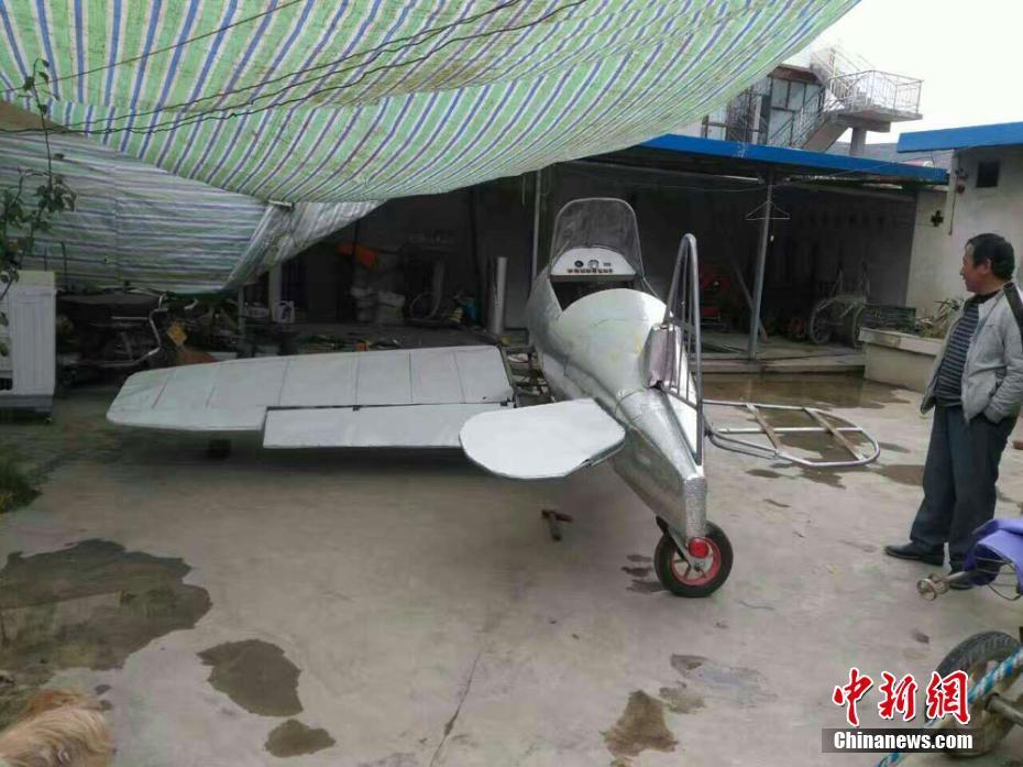 甘肅農民耗時一年造飛機 正組裝欲試飛