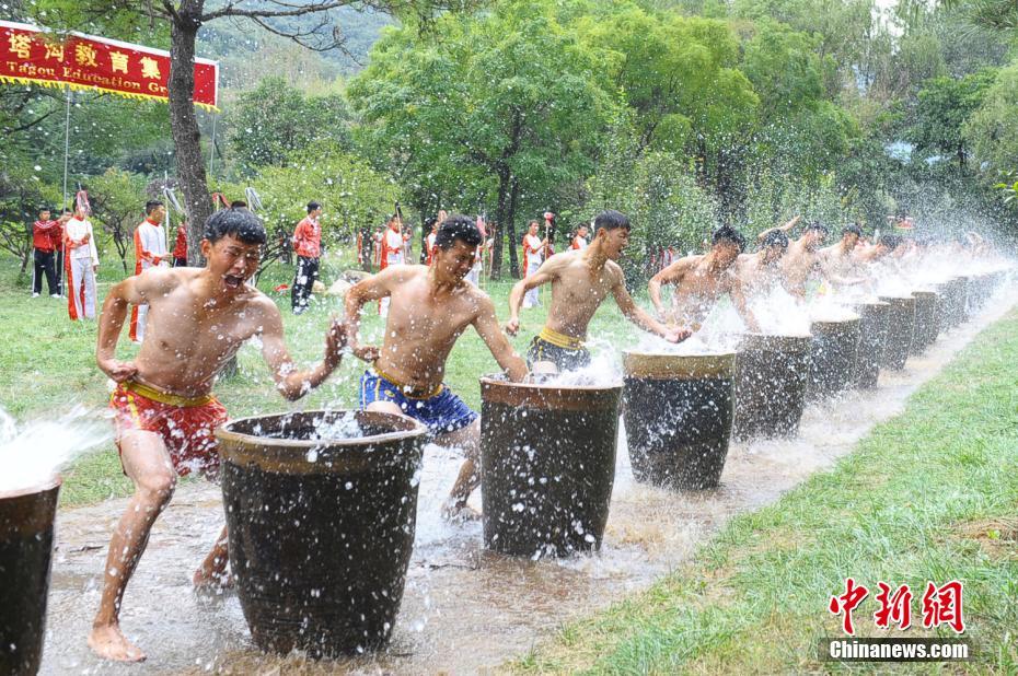 少林國際武術節臨近 20余少林絕技驚艷綵排