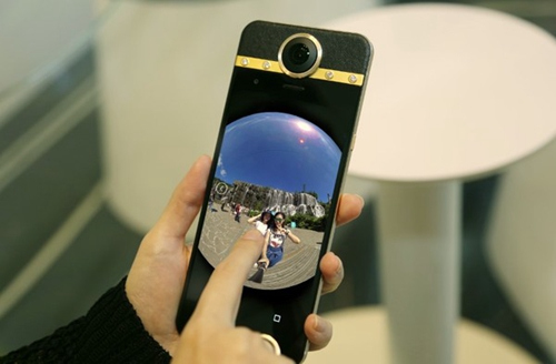 相比iPhone7，你會花多少錢買一款VR手機？