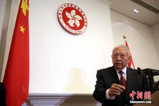 董建華：否決政改方案會令全香港皆輸