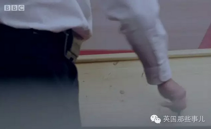 超過一百萬人全程觀看了這個大叔安樂死的全過程