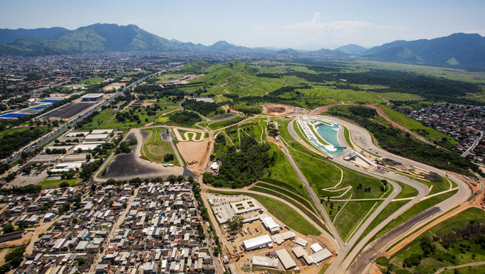 德奧多羅奧林匹克公園面積兩百萬平方米，是面積第一大，容納量第二大的奧運場所。