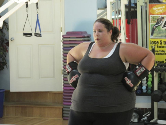 600斤重女孩想成全球最胖女子：增重讓我很開心