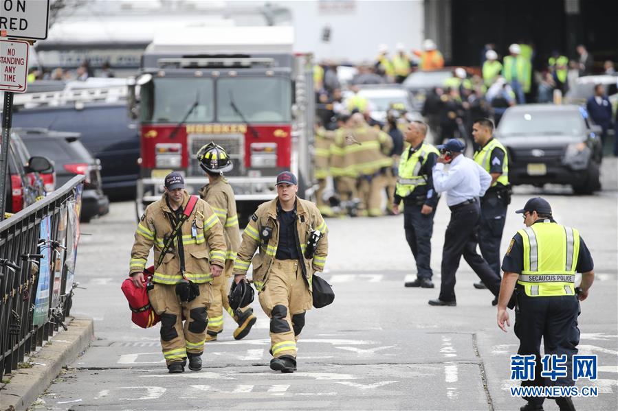 美國新澤西發生火車相撞事故致多人死傷