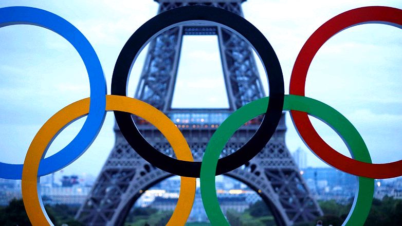 運動員乘船入場！巴黎奧運會將於27日淩晨在塞納河上開幕