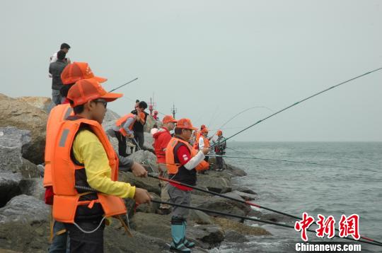 廣東第五屆“粵臺杯海釣釣魚邀請賽”在茂名舉行