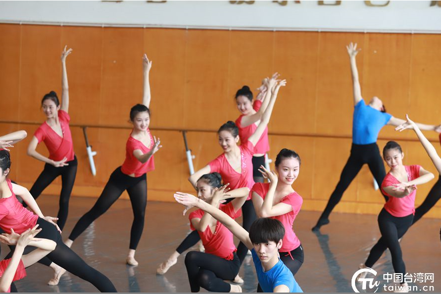 fmTGl⩤OڮaAbjİǤH͡e