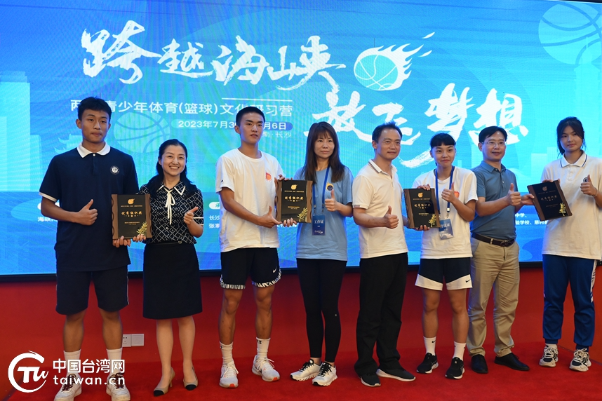 CKGơyVlA⩤xy֦~˧kL