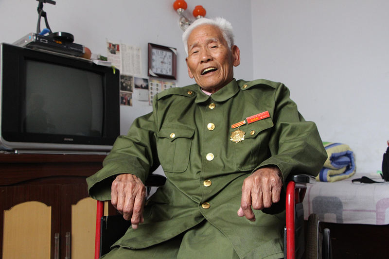 抗戰老兵孟慶玉——“給我一把槍，我還可以上戰場”