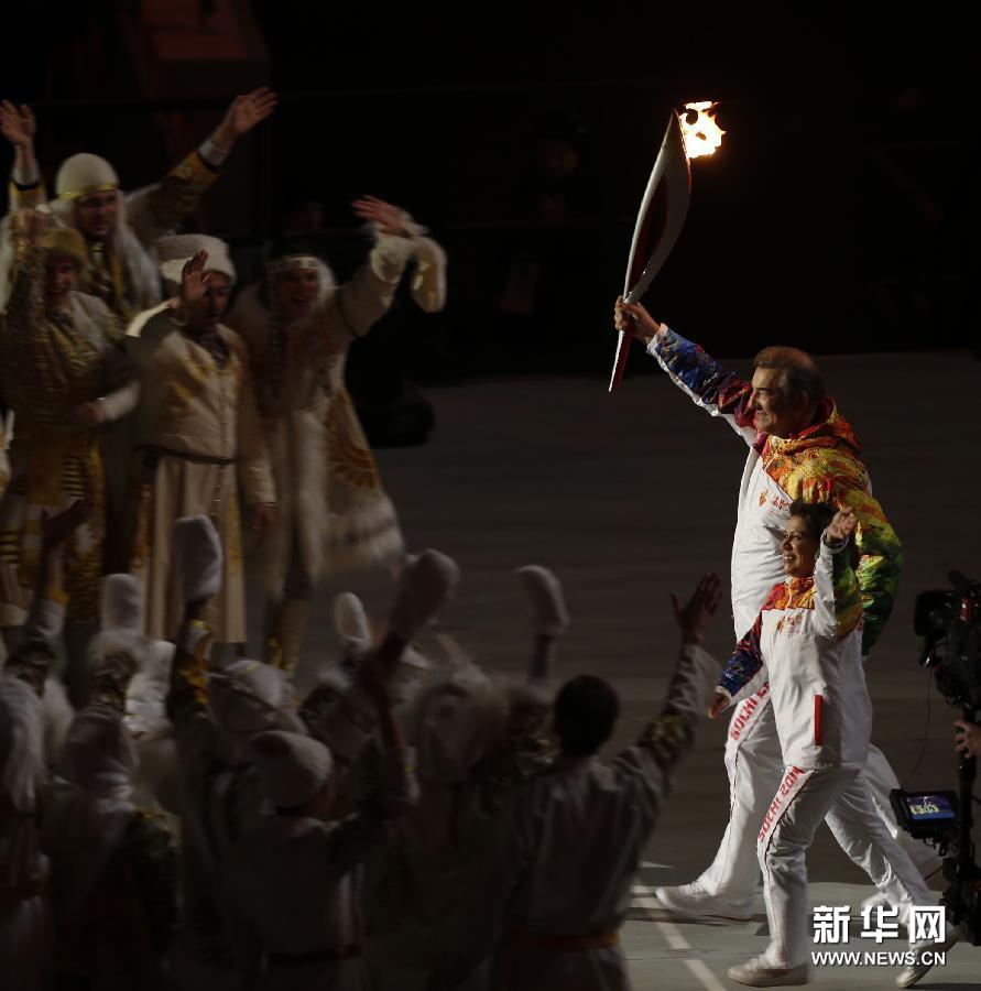（冬奧會）（1）索契冬奧會開幕式：火炬傳遞和點火儀式