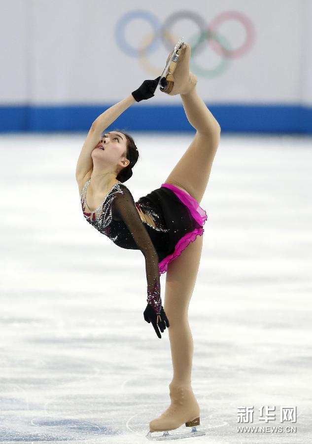 （冬奧會）（3）花樣滑冰——女單短節目：李子君出場