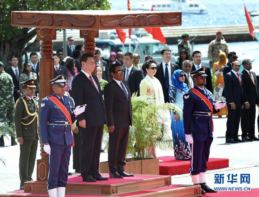 9月15日，國家主席習近平同馬爾地夫總統亞明在馬累舉行會談。